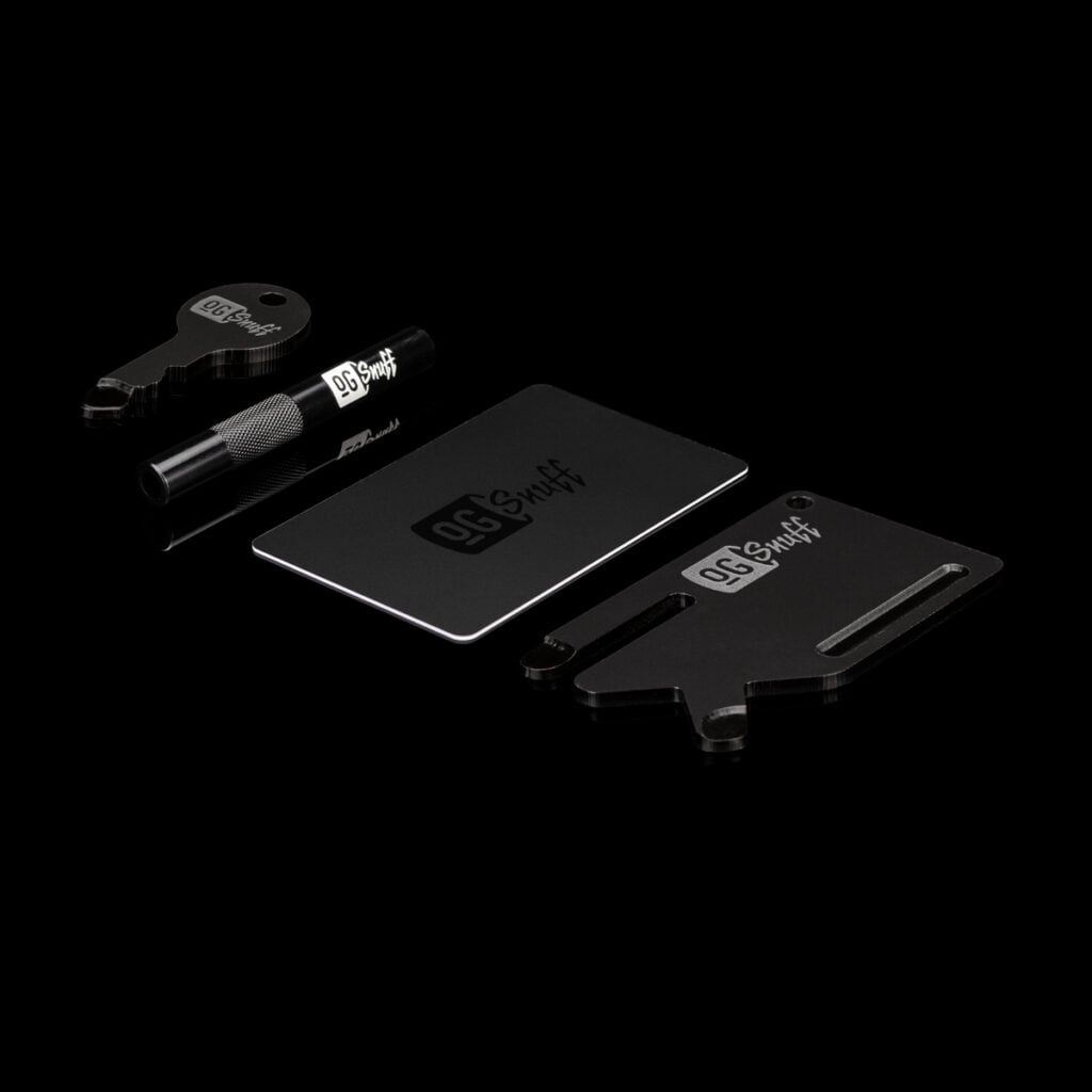 Matte black pocket snuff kit